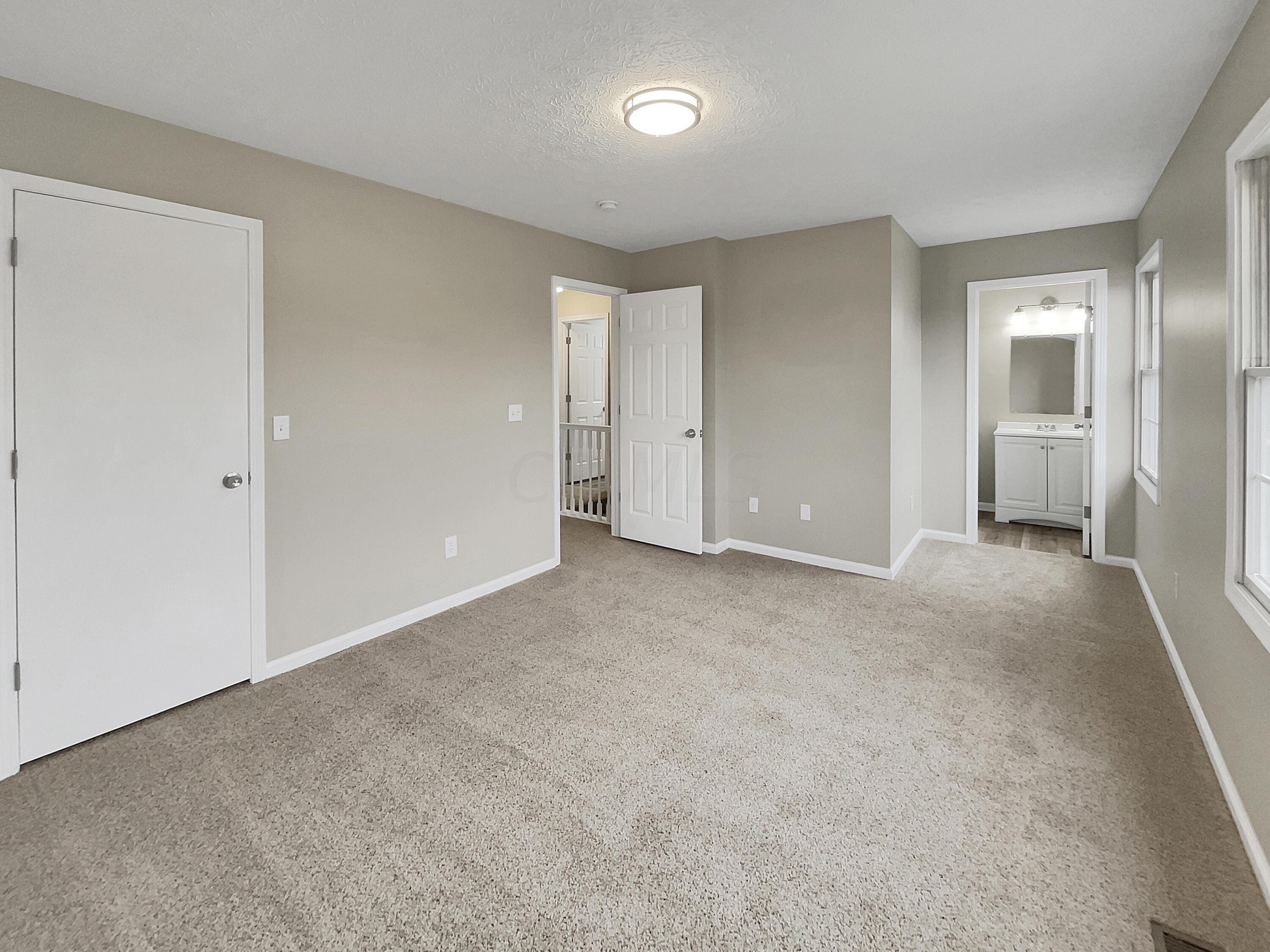 2969 Remington Ridge Road Columbus, OH 43232 - Photo 5 of 19 listing_9