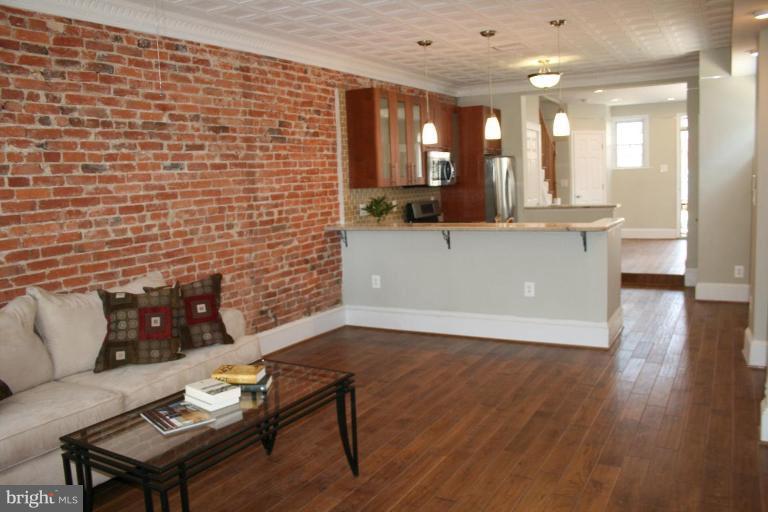 627 11th Street Northeast Washington, DC 20002 - Photo 4 of 14 Living Room/Dining Room