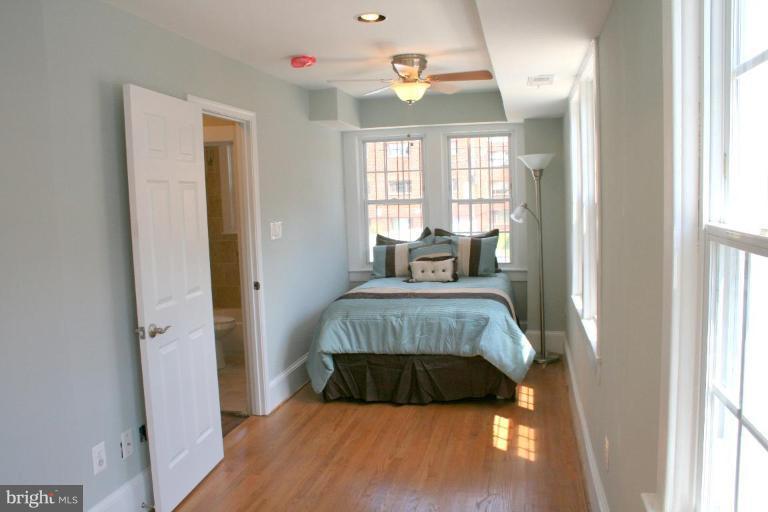 627 11th Street Northeast Washington, DC 20002 - Photo 7 of 14 Bedroom #2