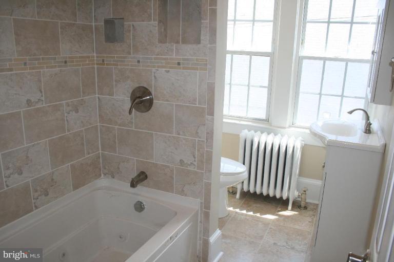 627 11th Street Northeast Washington, DC 20002 - Photo 9 of 14 Master Bath