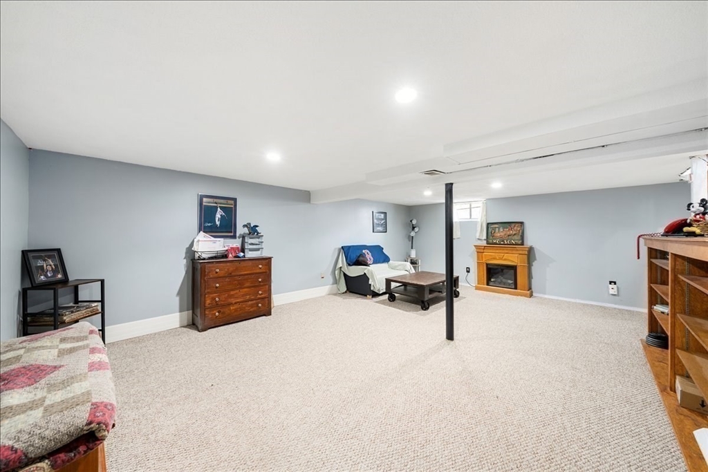 13 Sylvester Road Natick, MA 01760 - Photo 25 of 39