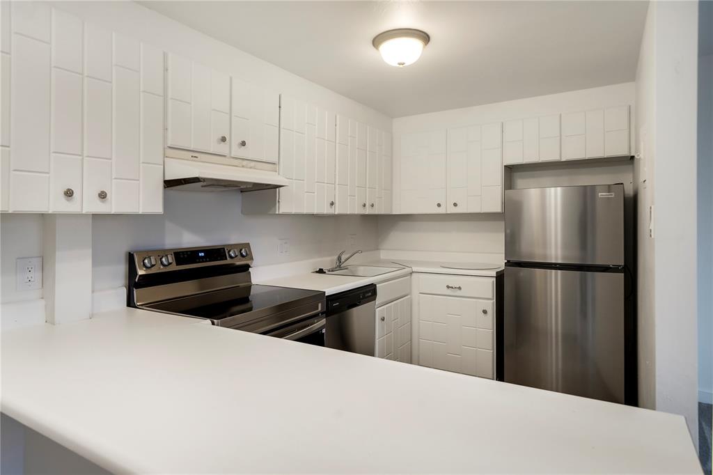 180 Evergreen Road, Unit 102E Dillon, CO 80435 - Photo 10 of 12