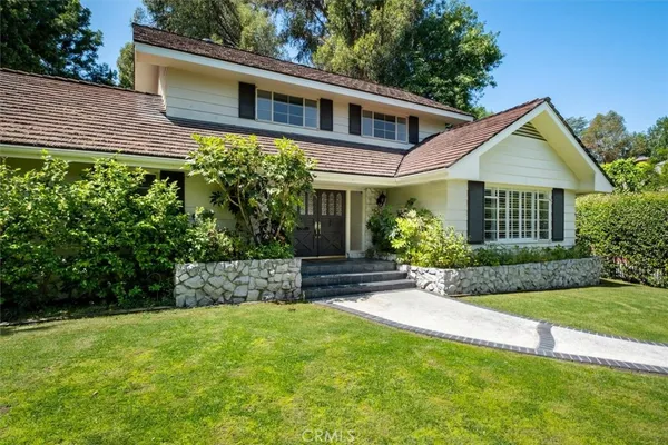 $11,995 | 3969 Longridge Avenue, Sherman Oaks, CA 91423
