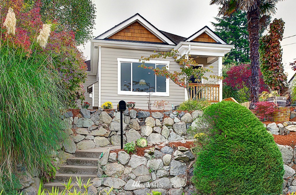 706 North 74th Street Seattle, WA 98103 - Photo 1 of 25 Gallery Image 1