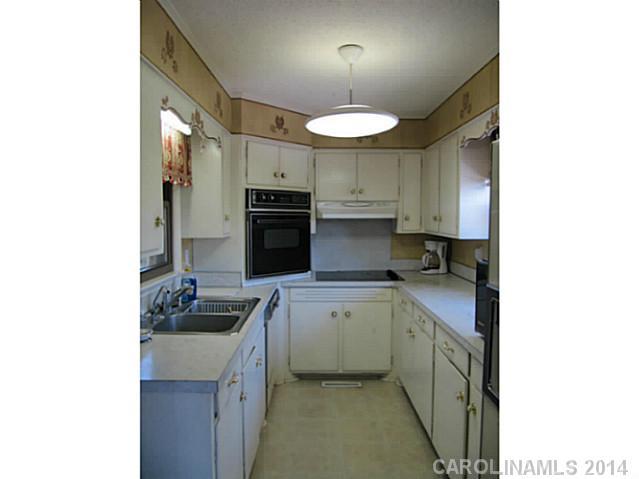 659 Summerow Road Stanley, NC 28164 - Photo 9 of 21 Gallery Image 9