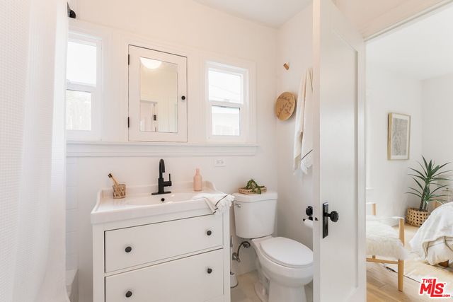 $549,000 | 255 1/2 Isabel Street, Los Angeles, CA 90065