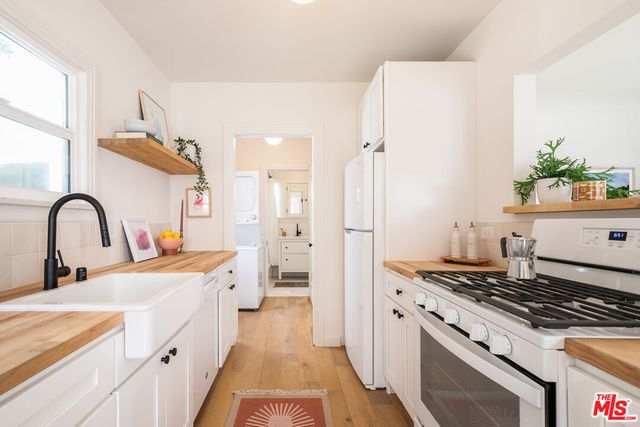 $549,000 | 255 1/2 Isabel Street, Los Angeles, CA 90065