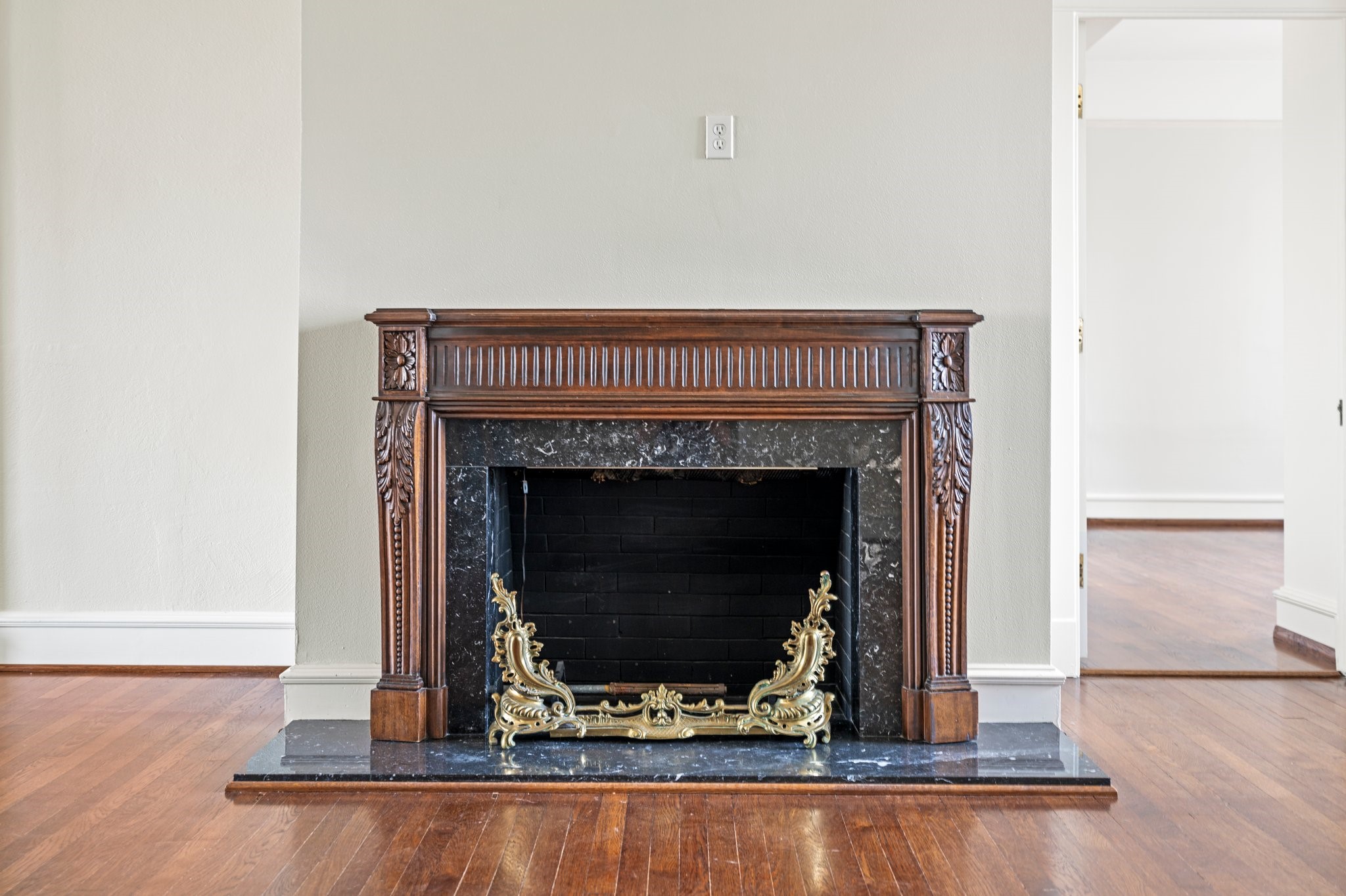 1700 Main Street, Unit 7B Houston, TX 77002 - Photo 19 of 50 a living room with fireplace furniture and a window