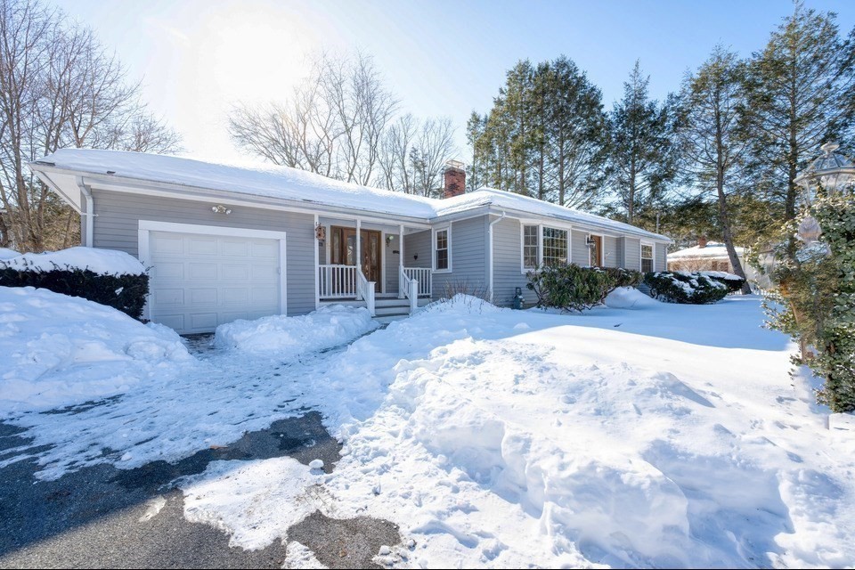 37 Alice Avenue Walpole, MA 02081 - Photo 4 of 25