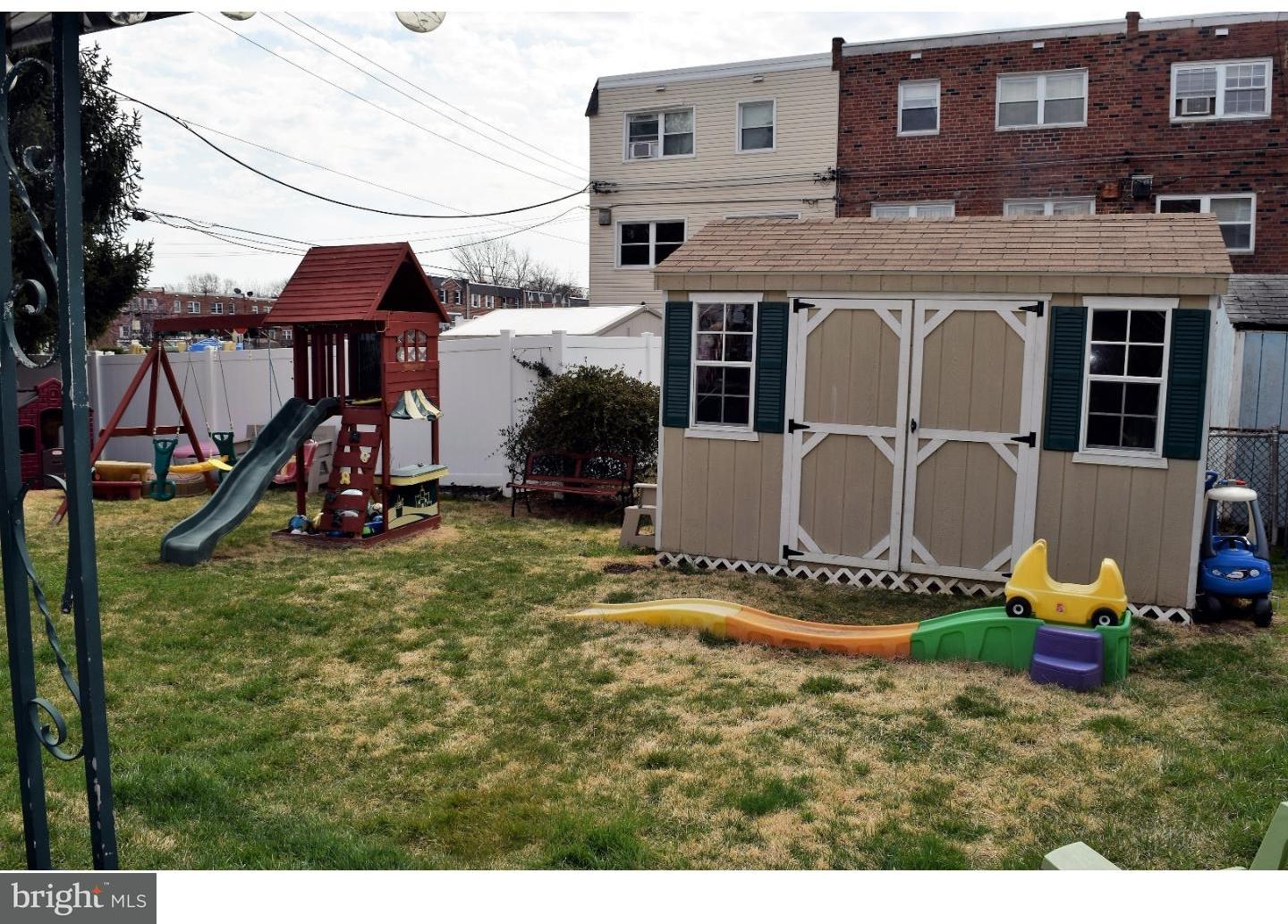 12600 Chilton Road Philadelphia, PA 19154 - Photo 24 of 25 Exterior Back