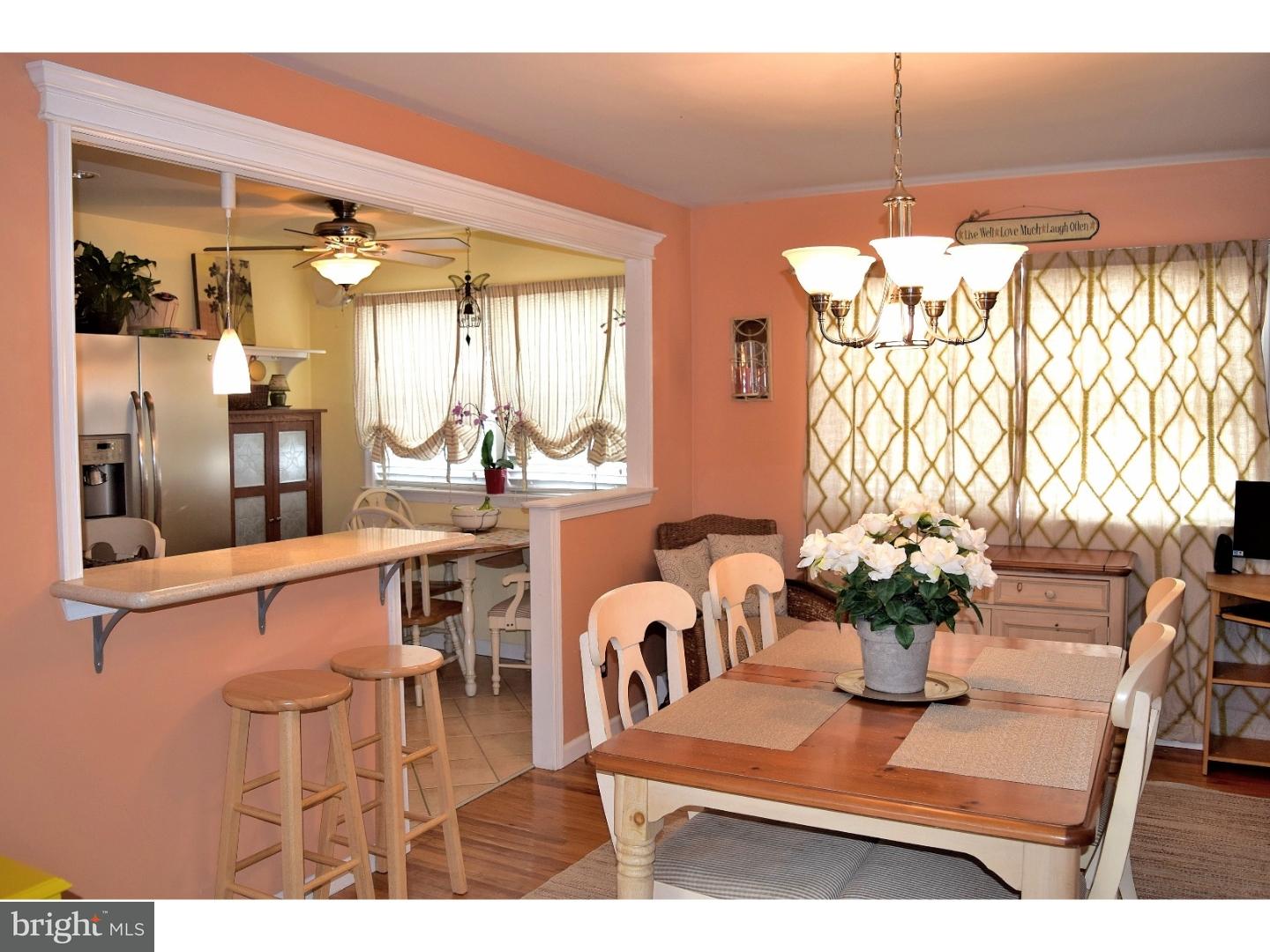 12600 Chilton Road Philadelphia, PA 19154 - Photo 6 of 25 Dining Room