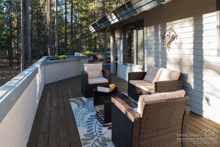 7 Mugho Lane Sunriver, OR 97707 - Photo 12 of 19 Grab a great book and cup of coffee, thi