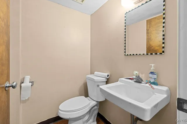 $499,900 | 4 Slocombe Avenue, Marcellus, NY 13108