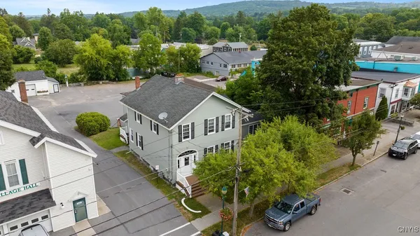 $450,000 | 4 Slocombe Avenue, Marcellus, NY 13108