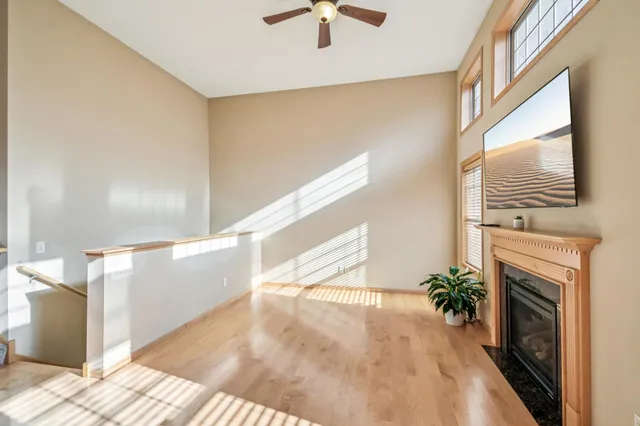 $340,000 | 3114 Frontier Drive, Woodbury, MN 55129