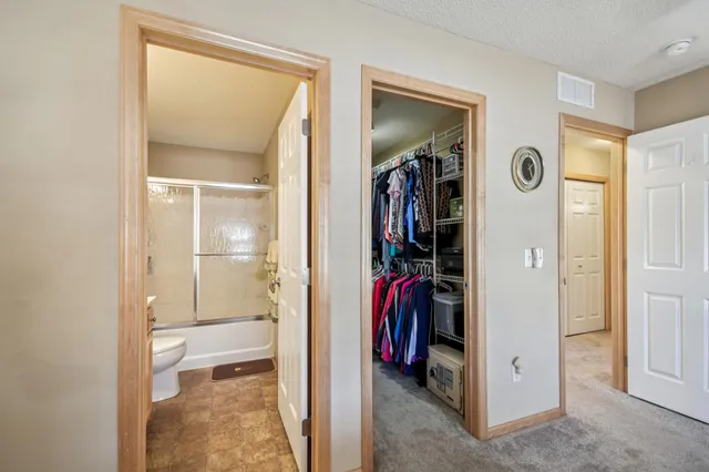 $340,000 | 3114 Frontier Drive, Woodbury, MN 55129