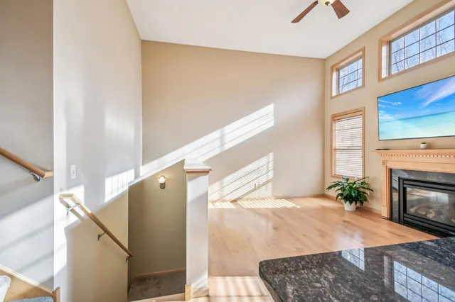 $340,000 | 3114 Frontier Drive, Woodbury, MN 55129