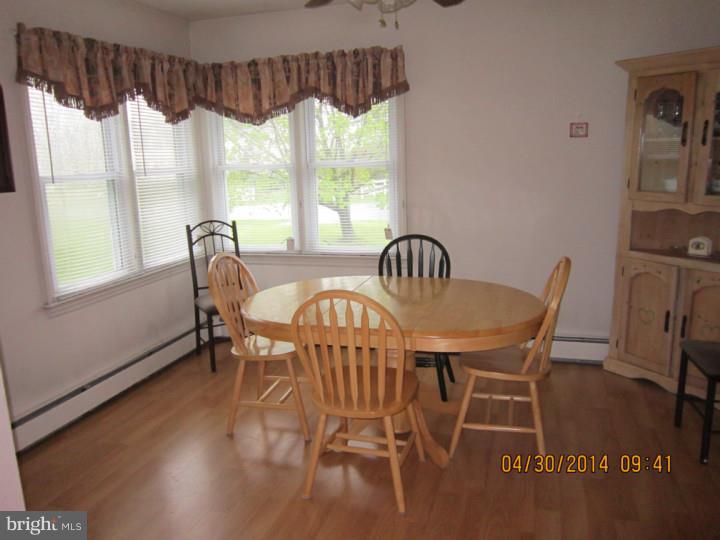 1551 Monroeville Road Monroeville, NJ 08343 - Photo 10 of 11 Dining Room