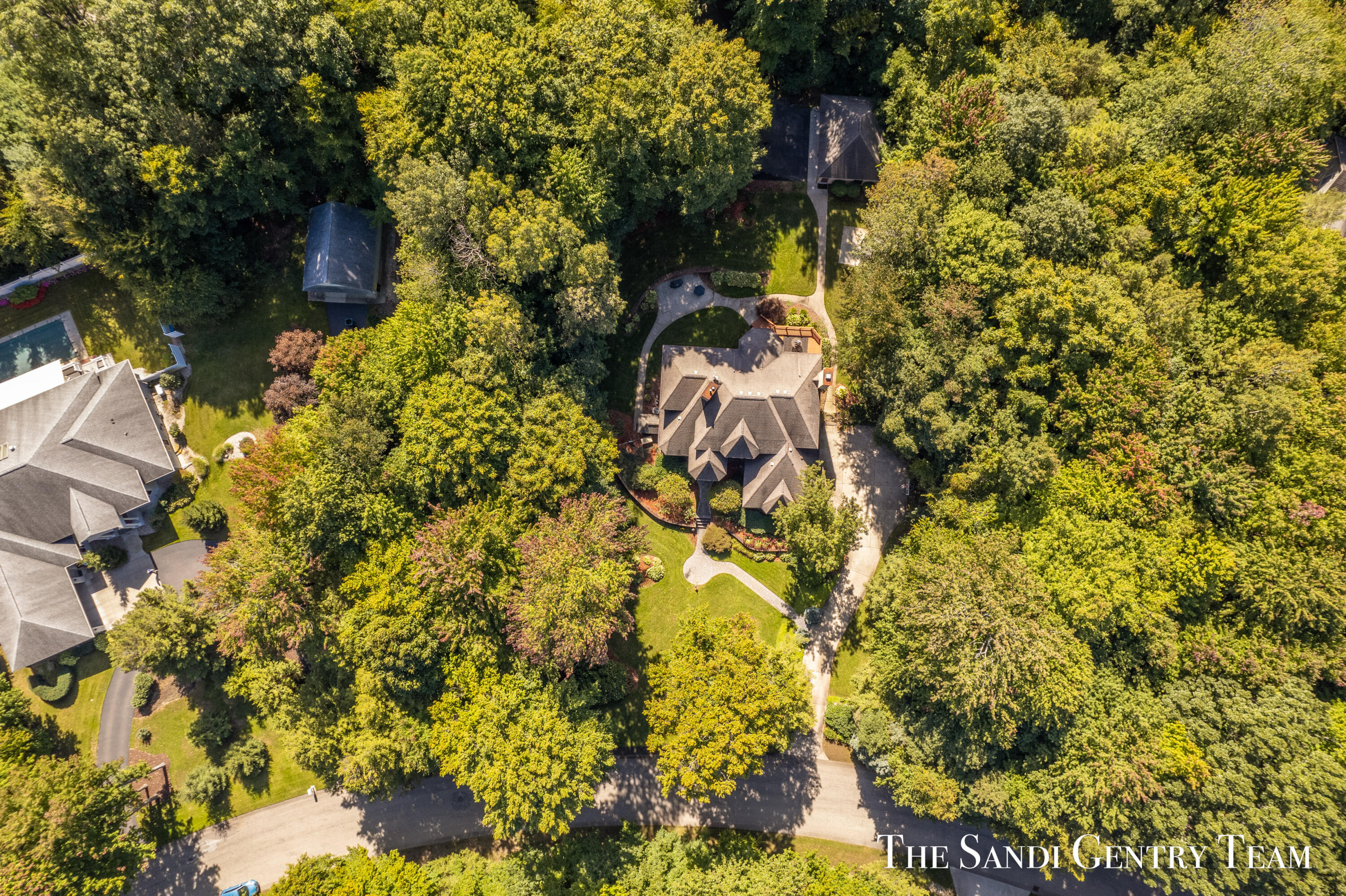 19065 Elizabeth Court Spring Lake, MI 49456 - Photo 78 of 86 DJI_0128
