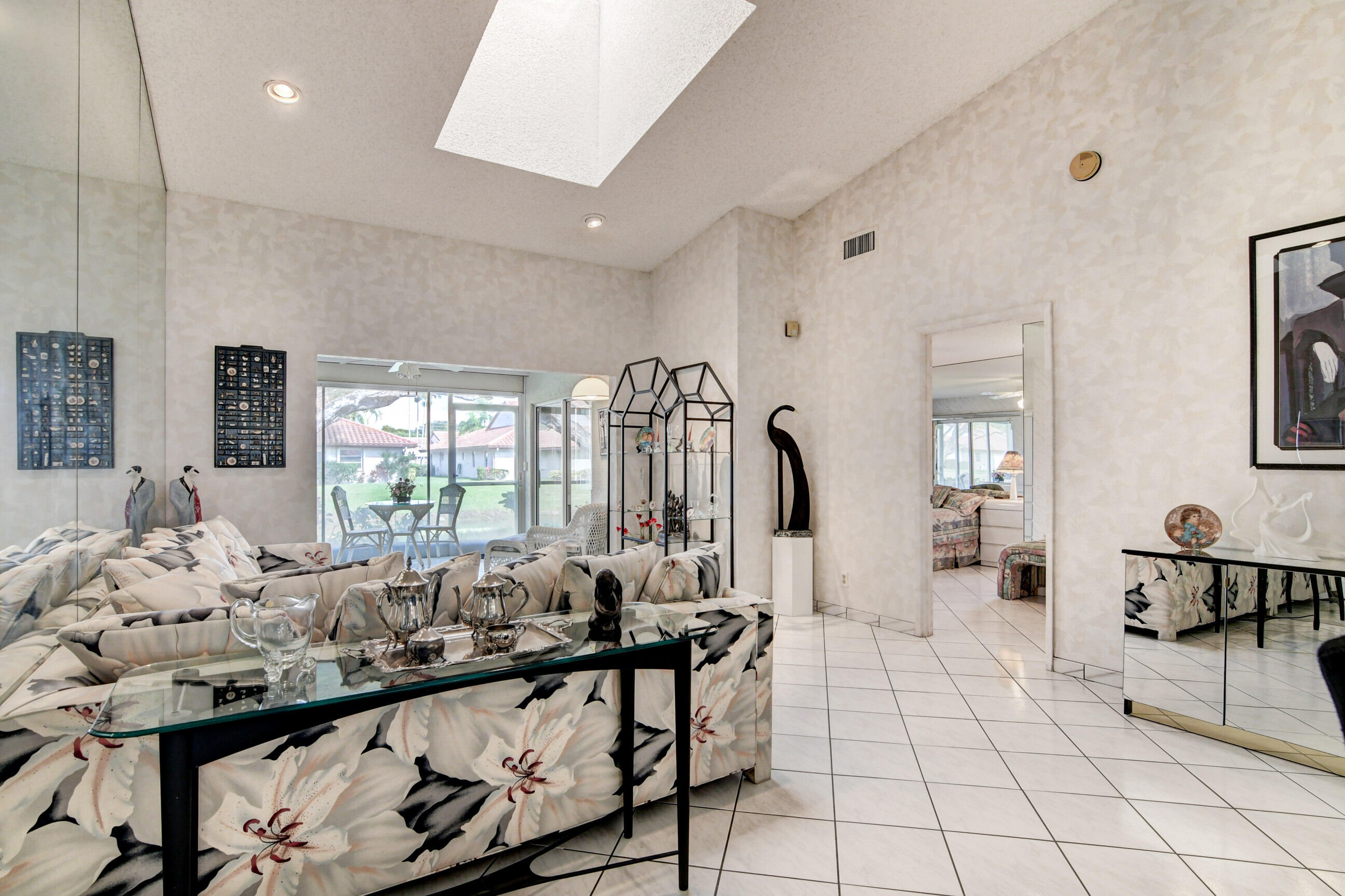 6359 Mill Pointe Circle Delray Beach, FL 33484 - Photo 14 of 57 With skylight and spacious