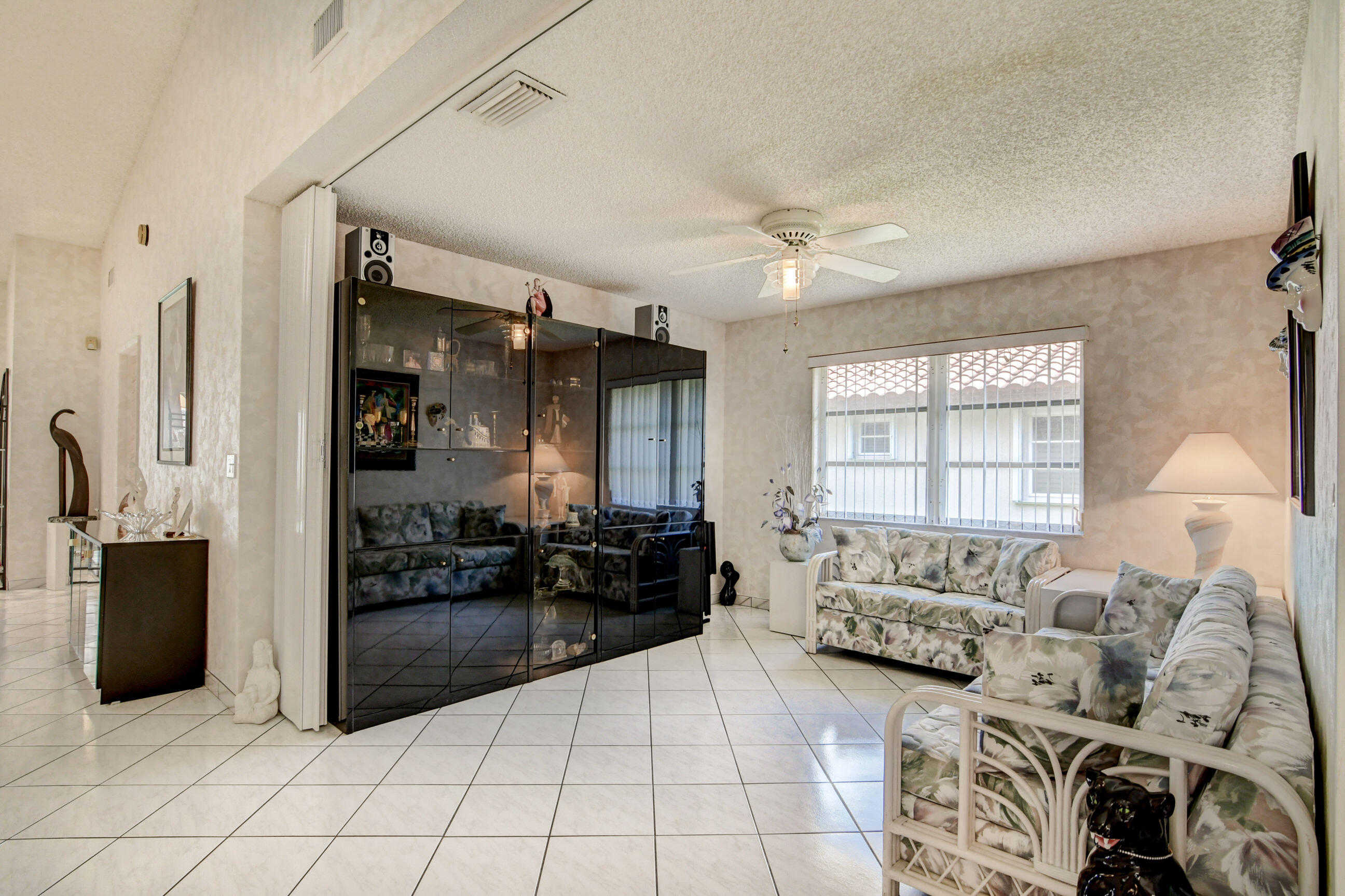 6359 Mill Pointe Circle Delray Beach, FL 33484 - Photo 8 of 57 Den/3rd bedroom