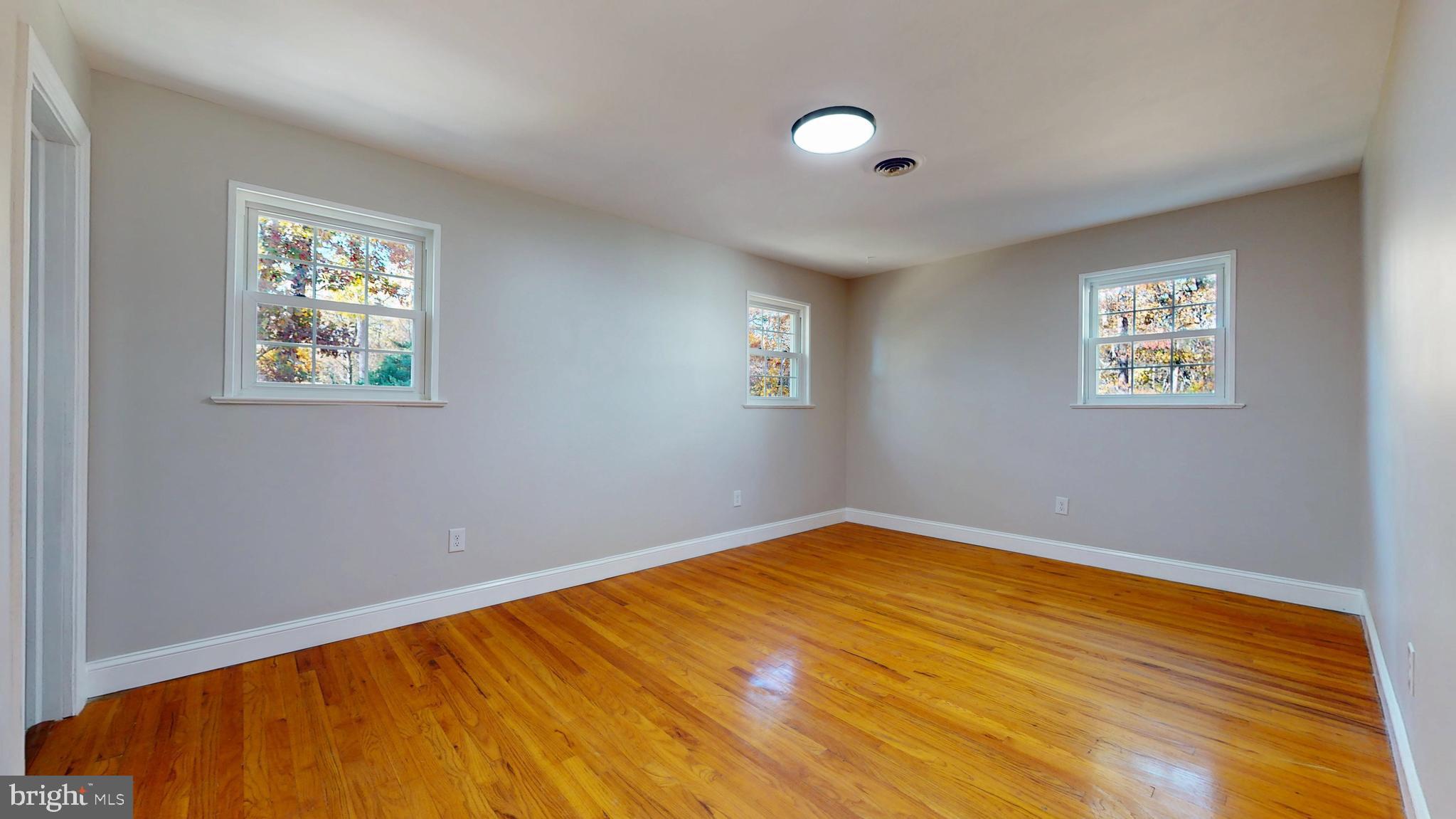 119 East Collings Drive Williamstown, NJ 08094 - Photo 26 of 61 a view of empty room with window