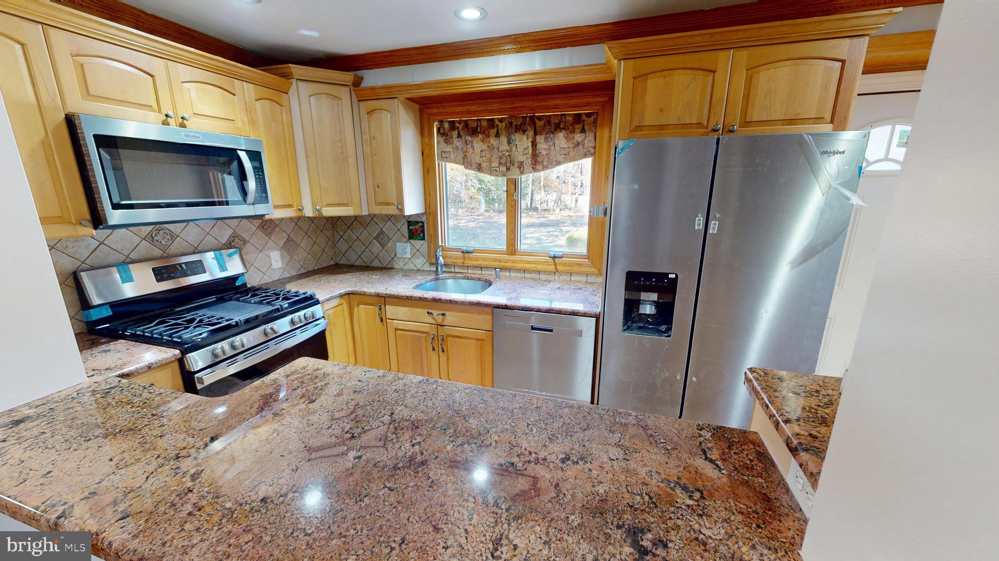 119 East Collings Drive Williamstown, NJ 08094 - Photo 6 of 61 Plenty of Counter Space