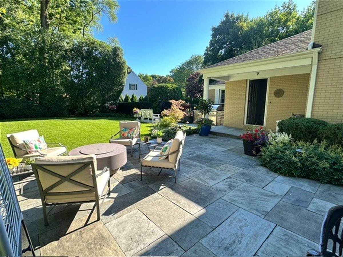 9360 Ridgeway Avenue Evanston, IL 60203 - Photo 78 of 92 Gallery Image 78