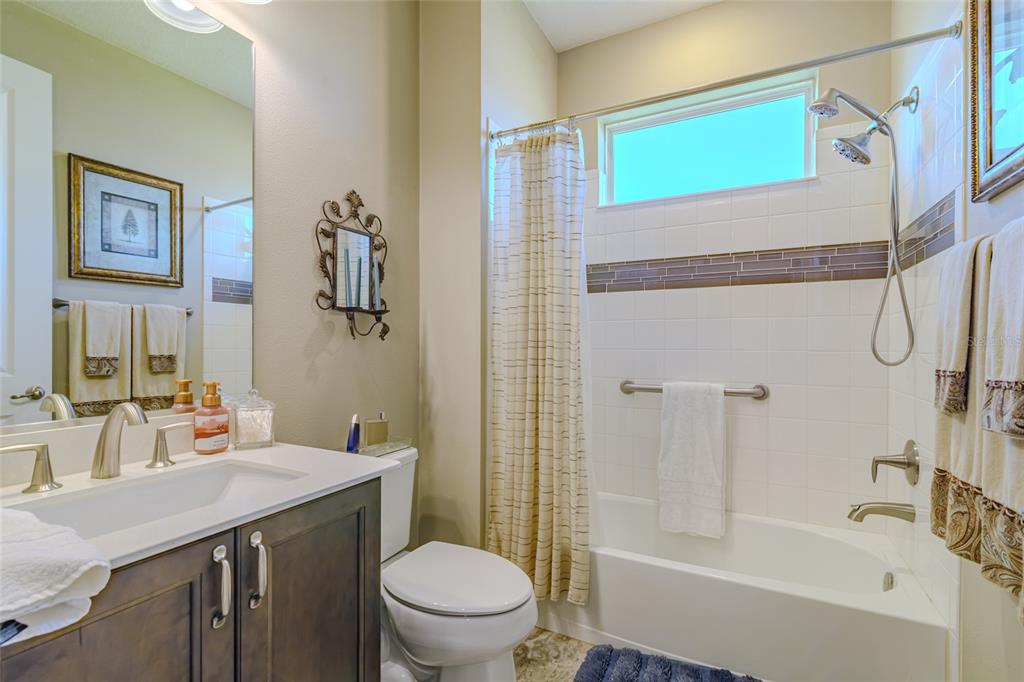 9985 Southwest 88th Loop Ocala, FL 34481 - Photo 13 of 48