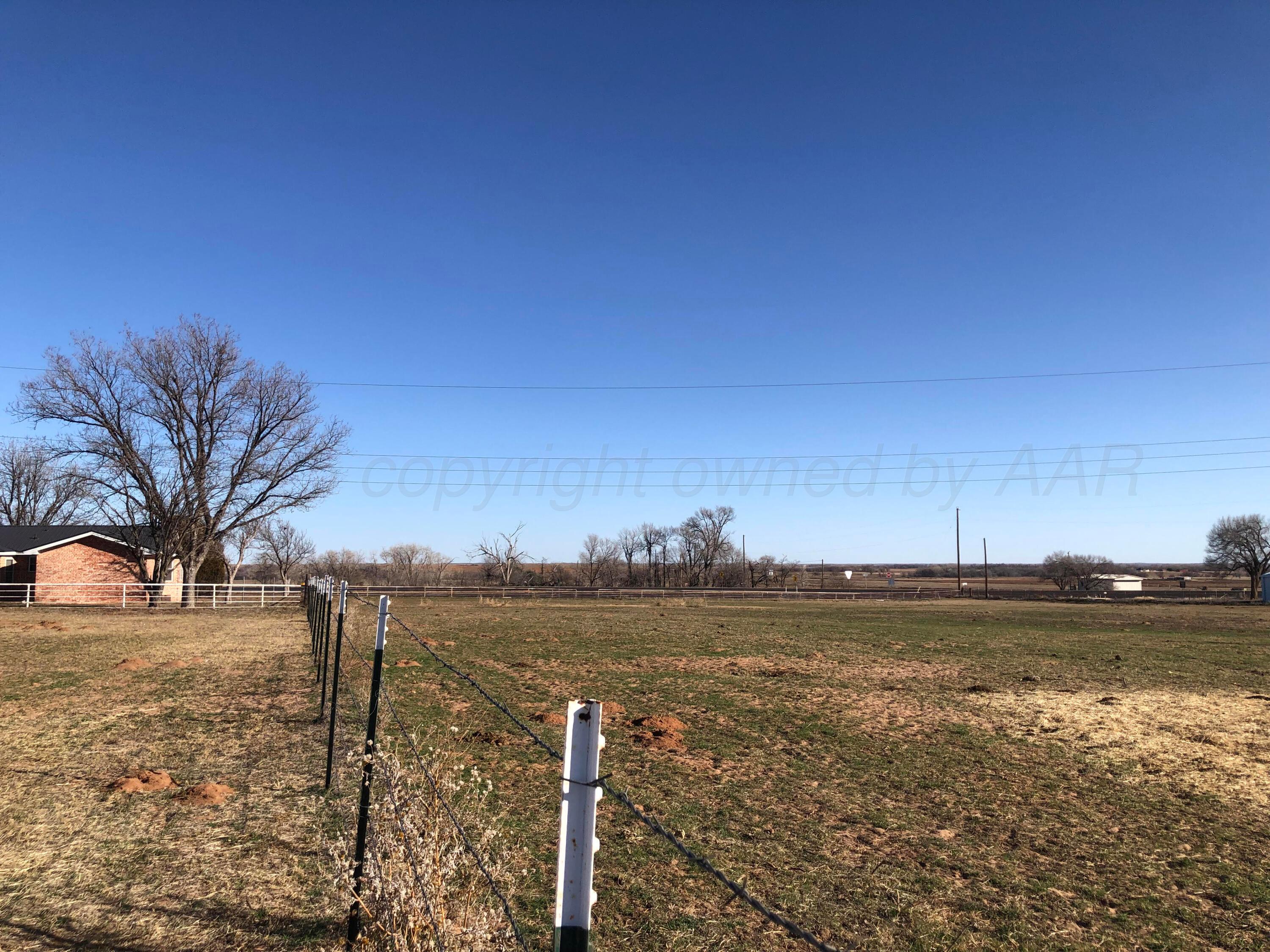 4205 Highway 83 Wellington, TX 79095 - Photo 43 of 52 a view of an ocean and city