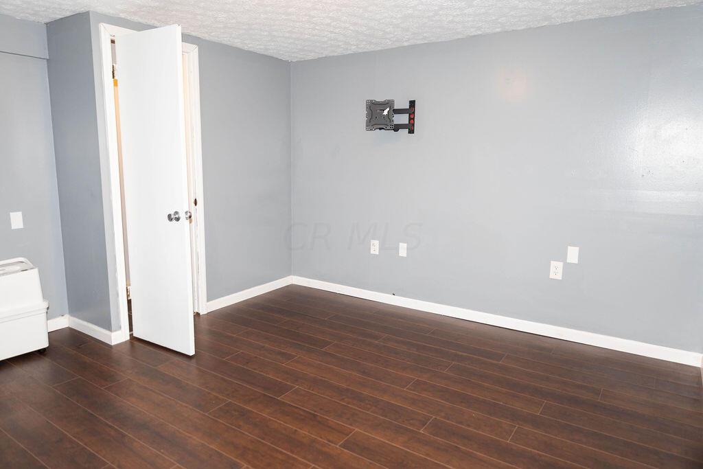 995 Annagladys Drive, Unit R2 Columbus, OH 43085 - Photo 17 of 21 Finished lower level