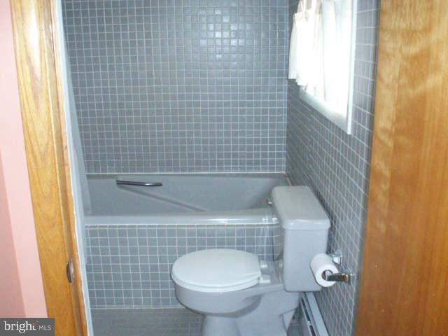 12812 Gramlich Road Southwest La Vale, MD 21502 - Photo 12 of 18 Bath (Master)