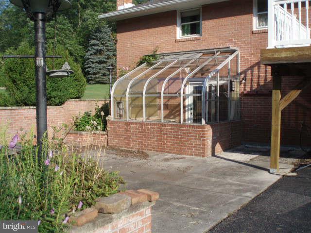 12812 Gramlich Road Southwest La Vale, MD 21502 - Photo 17 of 18 Green House