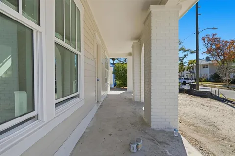 $1,850,000 | 2011 10th Street North, St. Petersburg, FL 33704