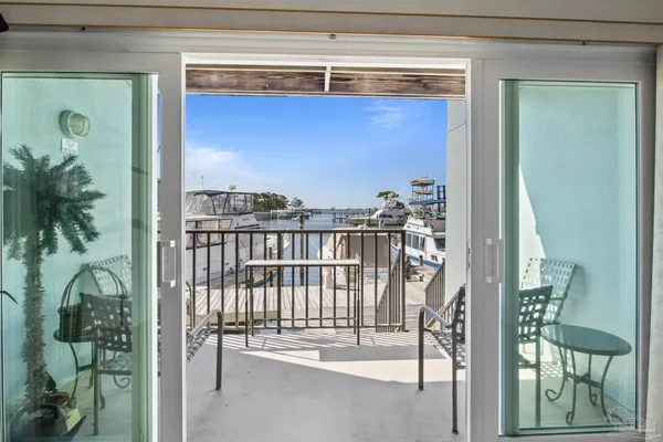 $249,900 | 14100 River Road, Unit 133, Pensacola, FL 32507