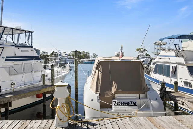 $260,000 | 14100 River Road, Unit 133, Pensacola, FL 32507