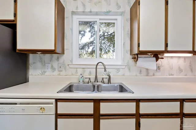 $260,000 | 14100 River Road, Unit 133, Pensacola, FL 32507