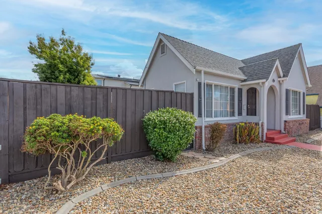 $499,500 | 2328 Napa Street, Vallejo, CA 94590