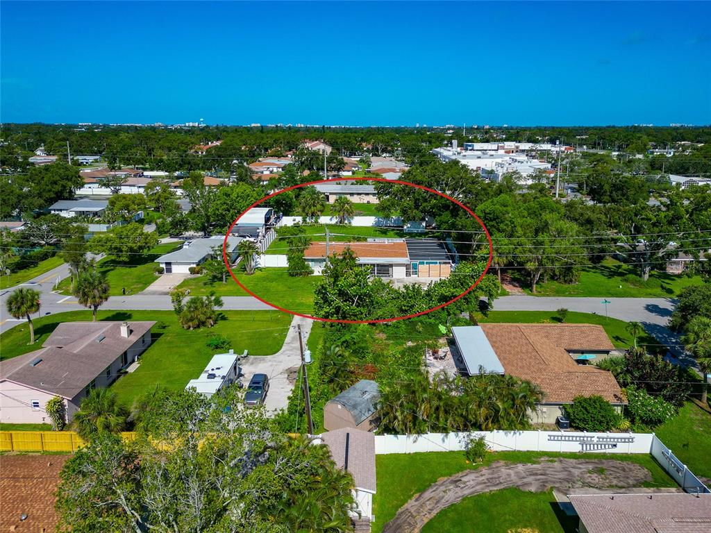 5948 Mirror Lake Road Sarasota, FL 34233 - Photo 46 of 50 a view of a city