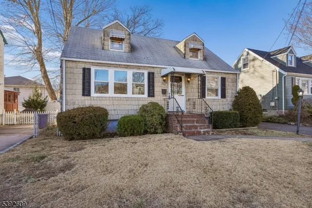 $499,900 | 222 North 17th Street, Kenilworth, NJ 07033
