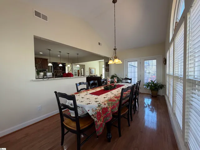 $542,000 | 402 Winding River Lane, Simpsonville, SC 29681