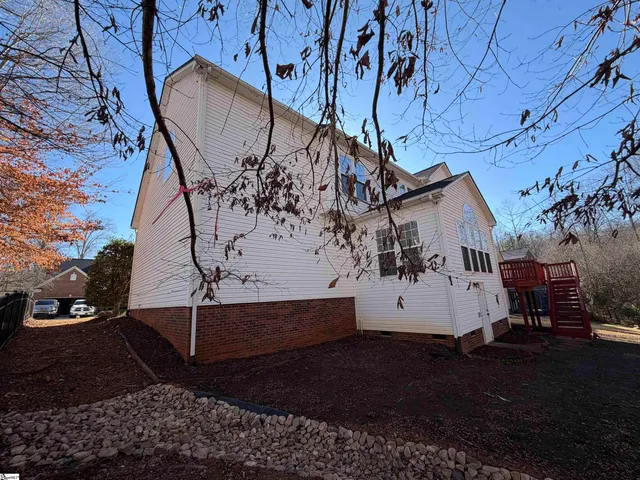 $542,000 | 402 Winding River Lane, Simpsonville, SC 29681