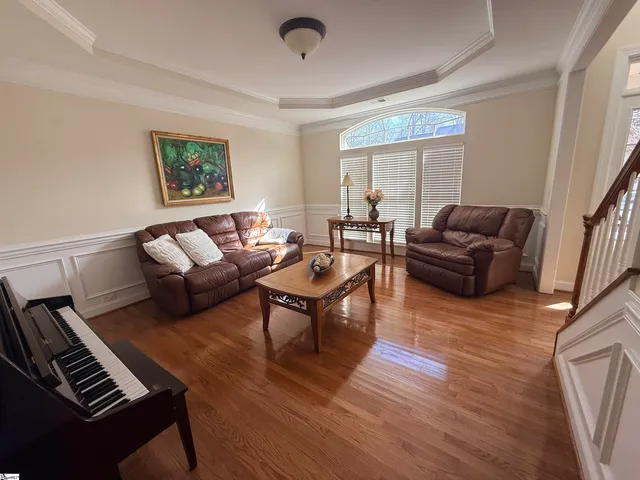 $542,000 | 402 Winding River Lane, Simpsonville, SC 29681