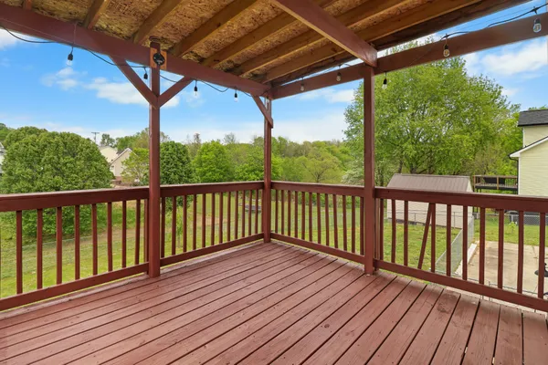 $1,895 | 934 Hedge Apple Drive, Clarksville, TN 37040