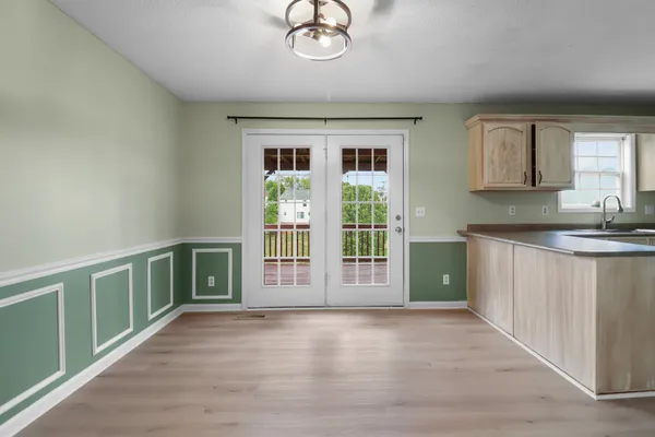 $1,895 | 934 Hedge Apple Drive, Clarksville, TN 37040