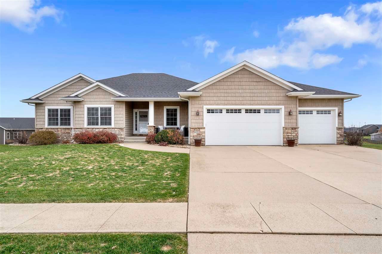 6703 Harrison Road Southwest Cedar Rapids, IA 52404 - Photo 3 of 55 Gallery Image 3