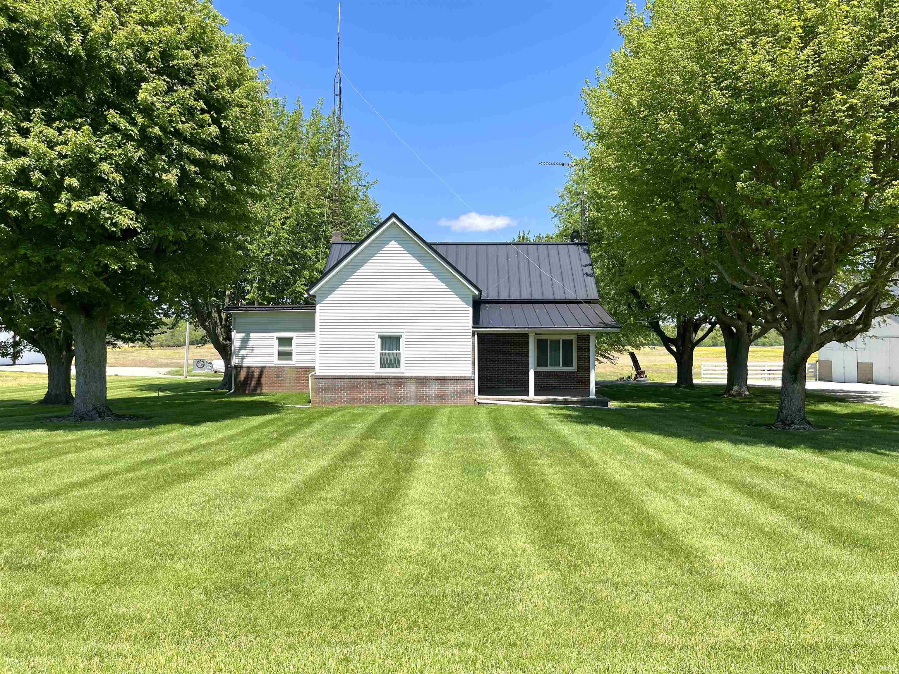 9348 West 600 South Modoc, IN 47358 - Photo 1 of 15