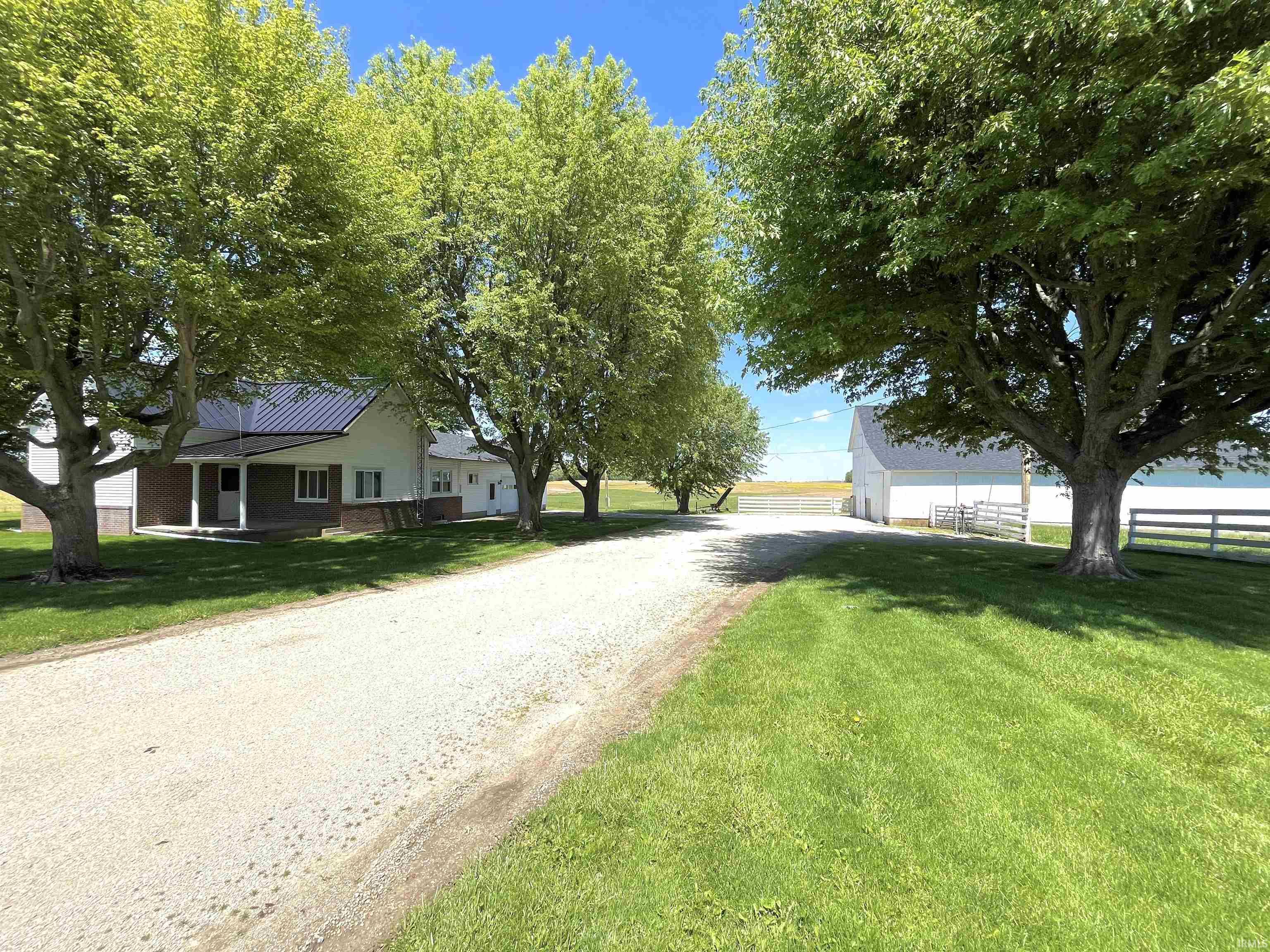 9348 West 600 South Modoc, IN 47358 - Photo 2 of 15