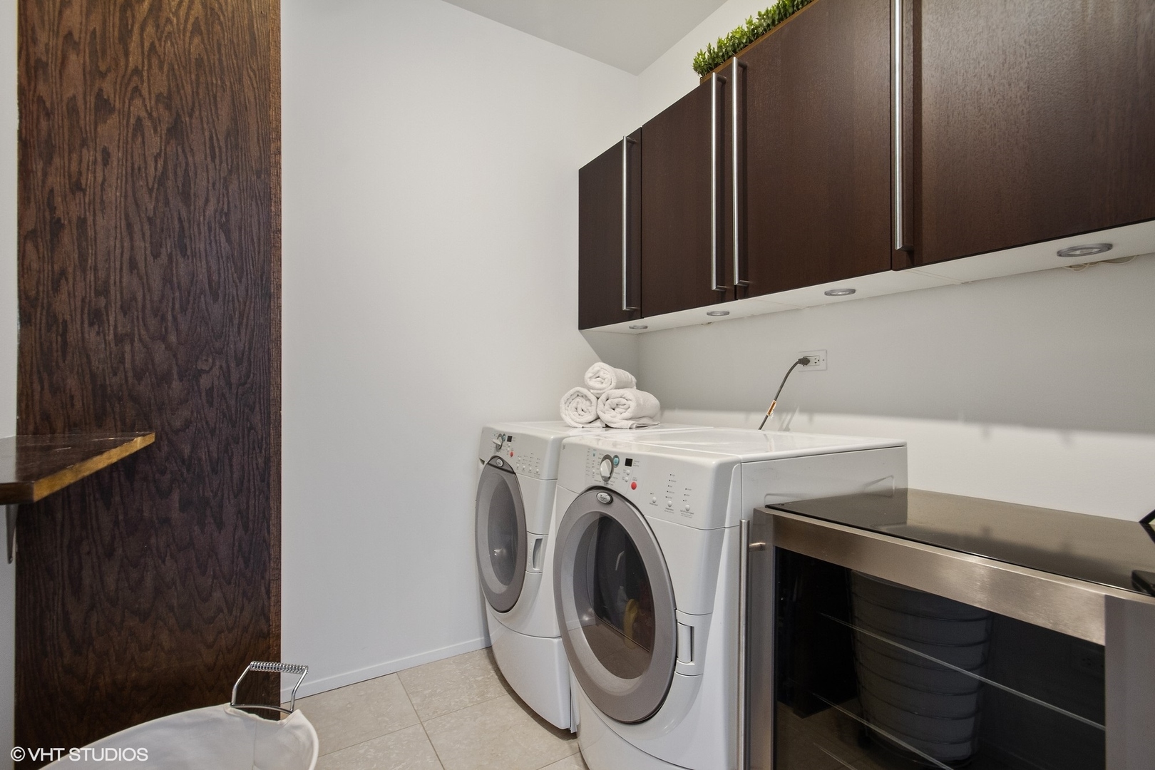 30 West Oak Street, Unit 10B Chicago, IL 60610 - Photo 24 of 27