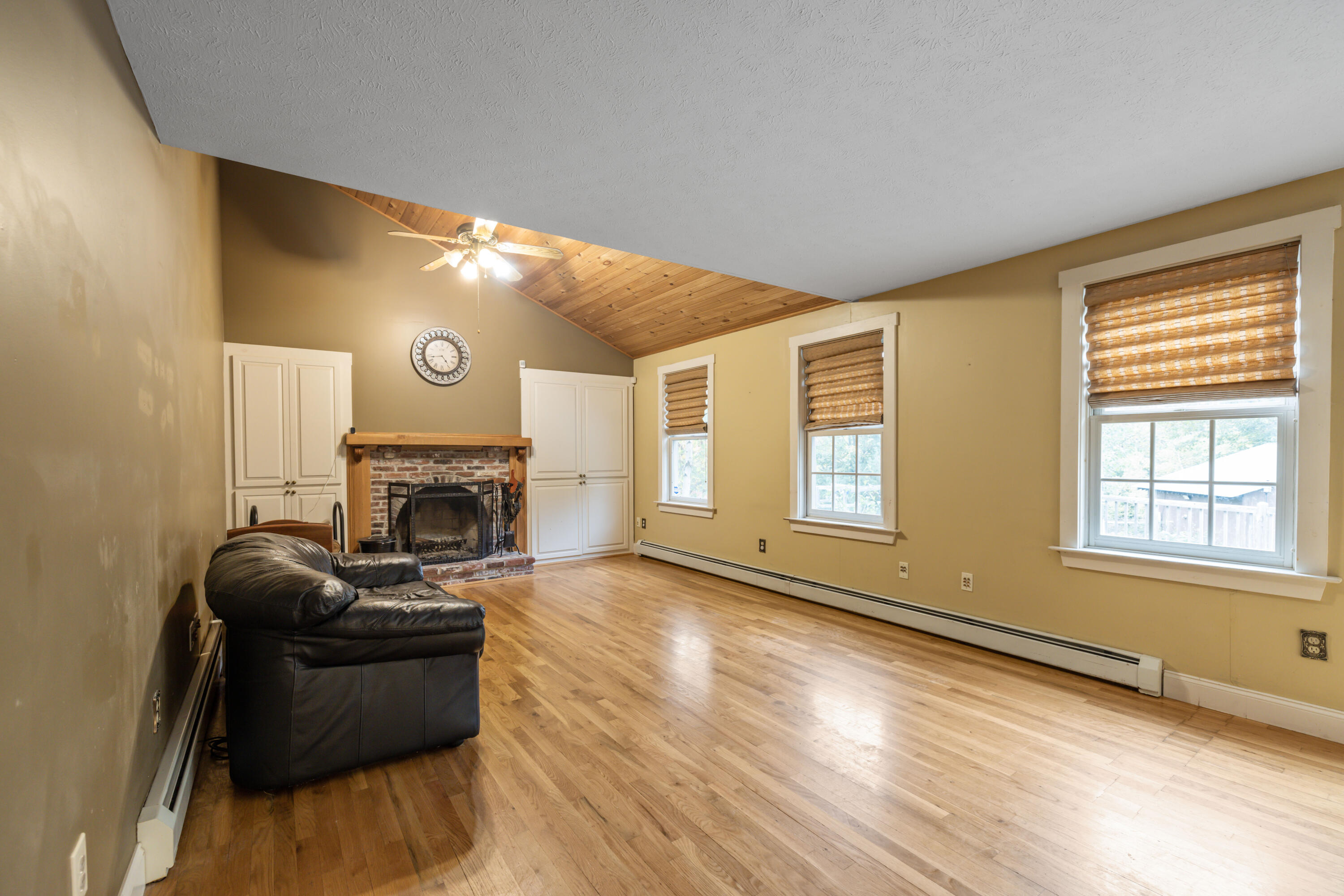 949 West Road Waterboro, ME 04087 - Photo 8 of 37 3G0A1370